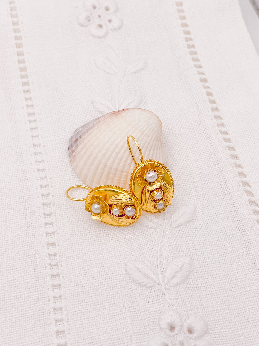 Pearl Flower Earrings