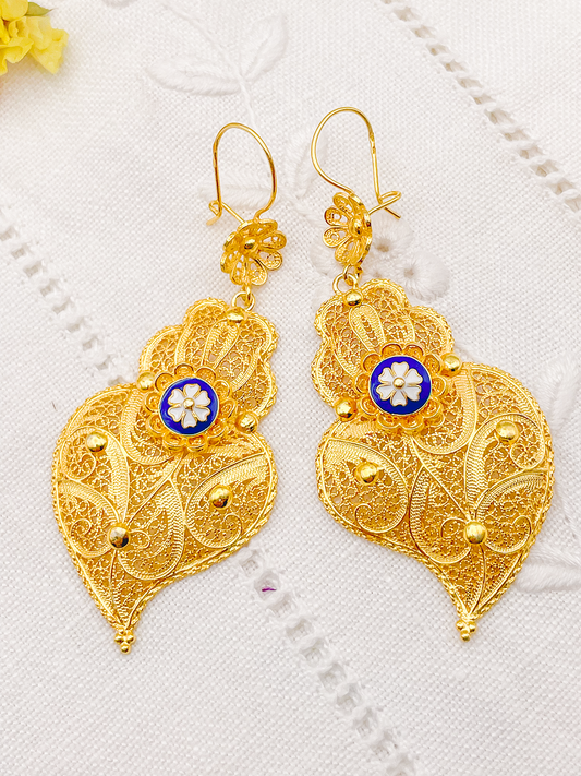 Boucles d'oreilles coeur Viana avec émail